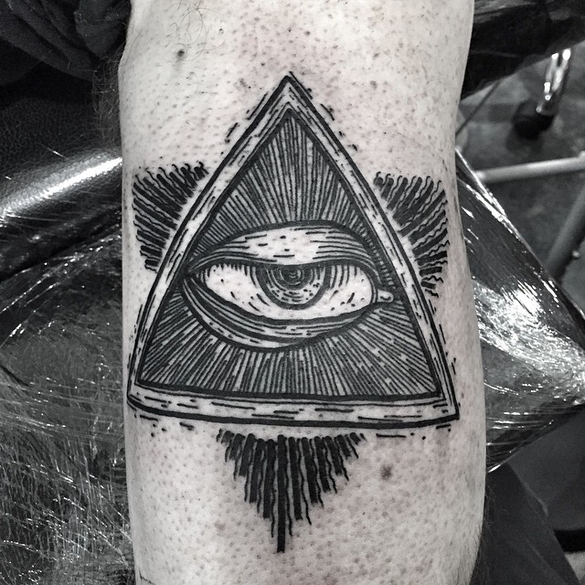 Blackwork Eye of Providence tattoo by Kolahari