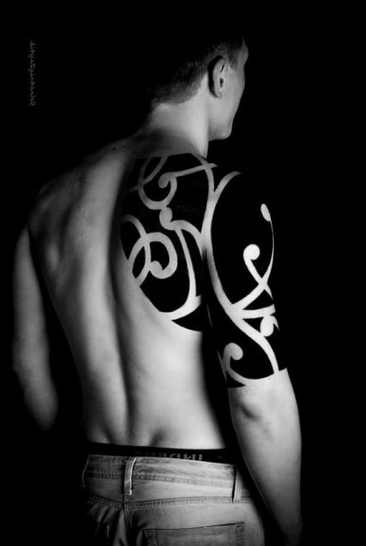 Ethnic Tracery Loops Shoulder Blackwork tattoo - Best Tattoo Ideas Gallery