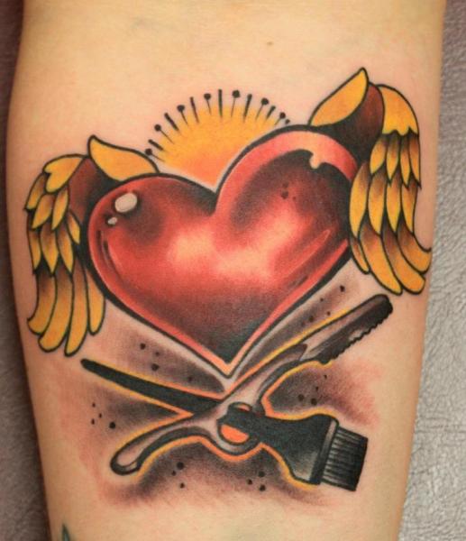 Make-up Wings Heart tattoo by Tantrix Body Art