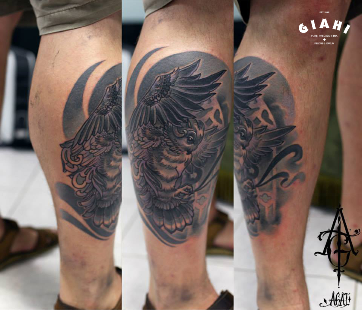 Owl in Attack Graphic tatoo by Agat Artemji