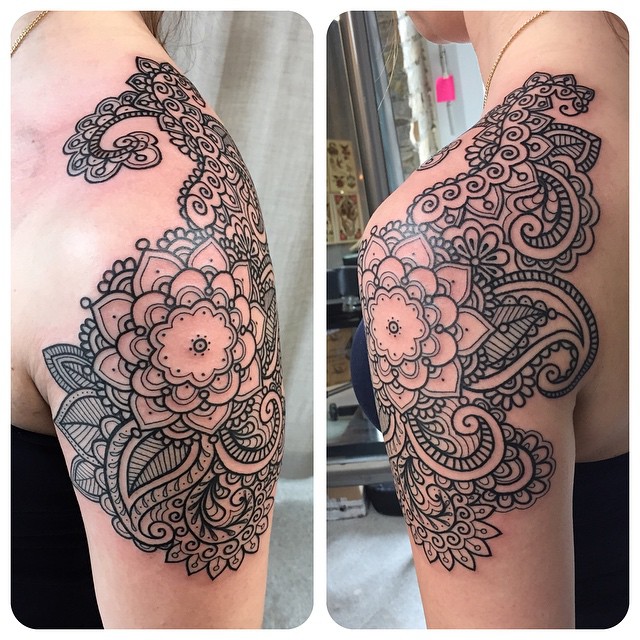 Flower Mehendi Shoulder tattoo