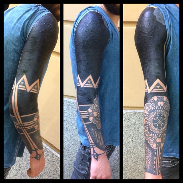Cool Blackwork Tatt Sleeve with Elbow Mandala