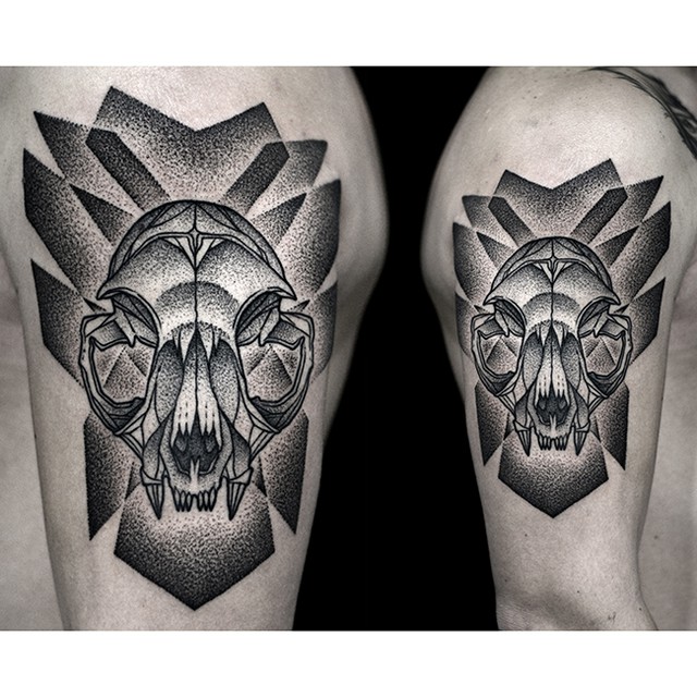 Dotwork Predator Skull Shoulder Tattoo
