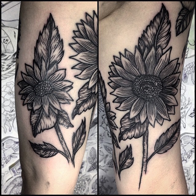 TATTOOS.ORG — Lotus Flower Leg Tattoo Artist: Artful Ink...
