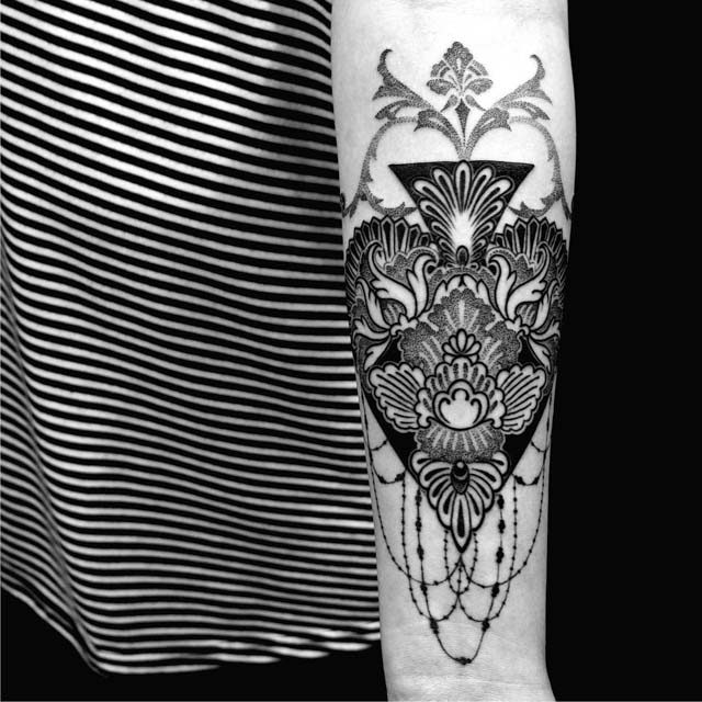 arm spades tattoo