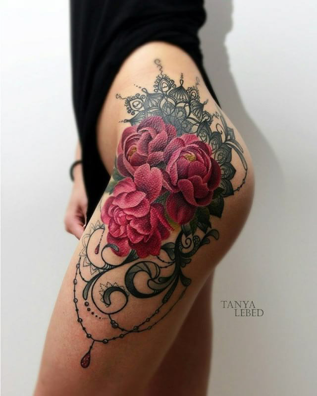 Rose hip tattoo | Stomach tattoos women, Rose tattoo on hip, Hip tattoos  women
