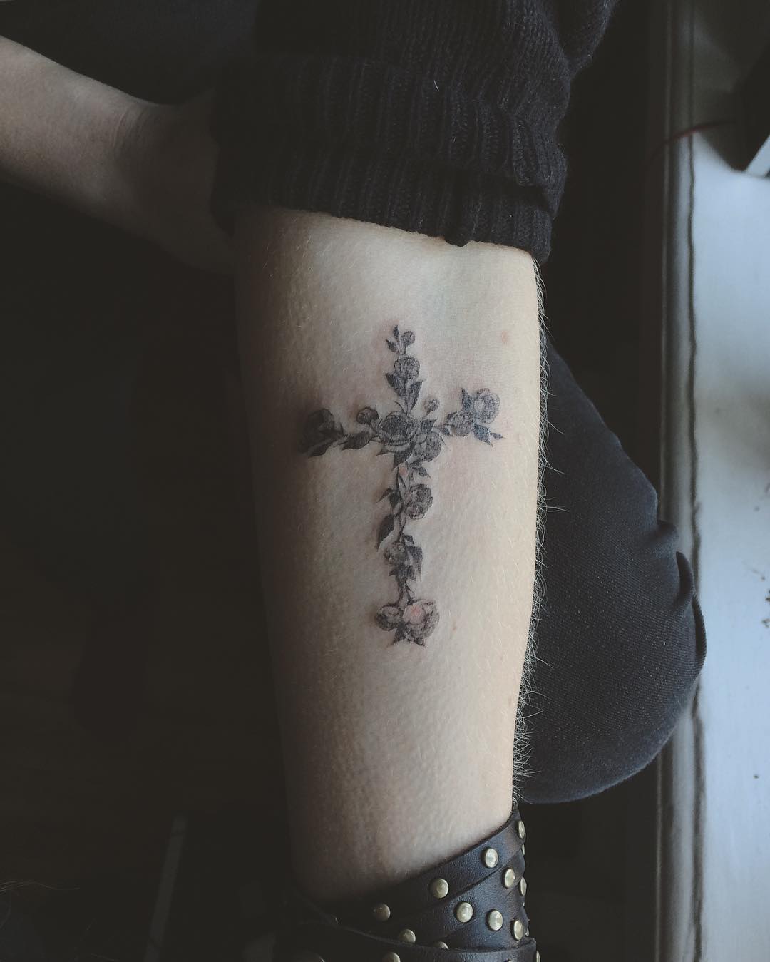 Buy Cross Flower Temporary Tattoo  Small Floral Cross Tattoo 1 Online in  India  Etsy
