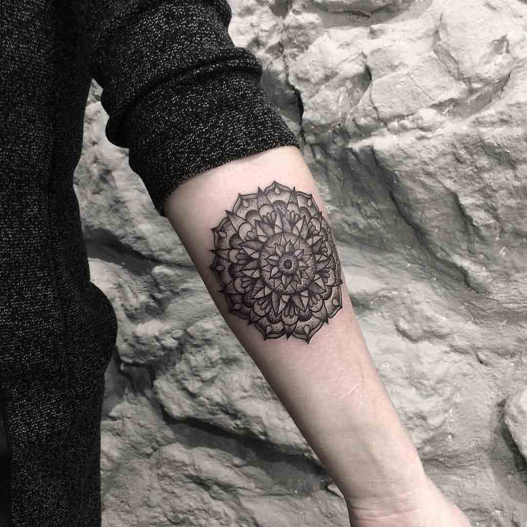 arm tattoo mandala