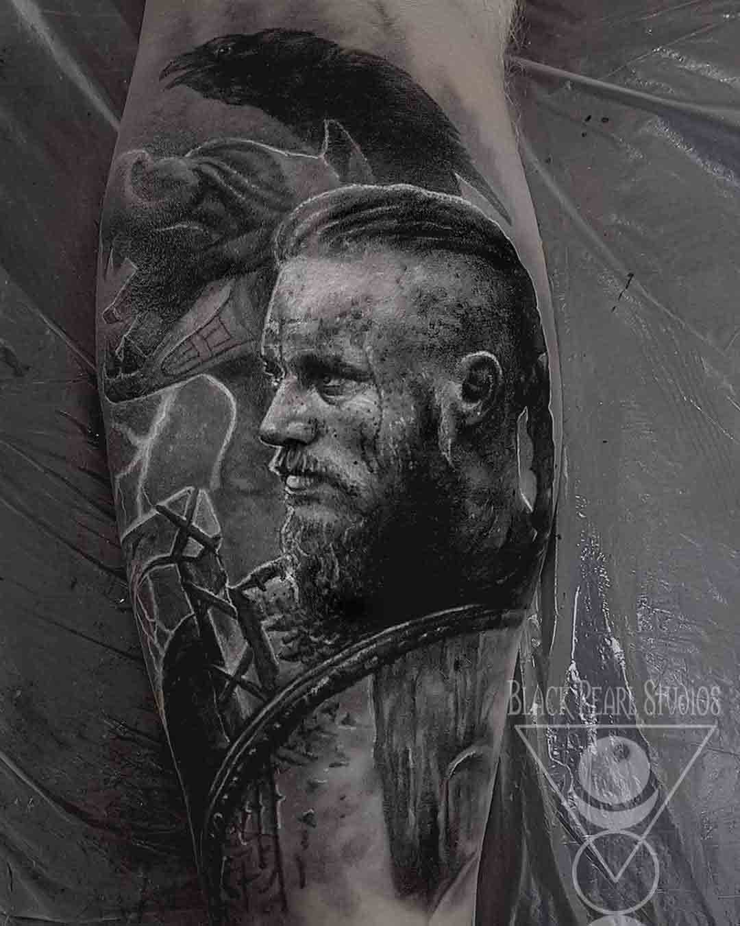 Ragnar Lodbrock Vikings Tattoo