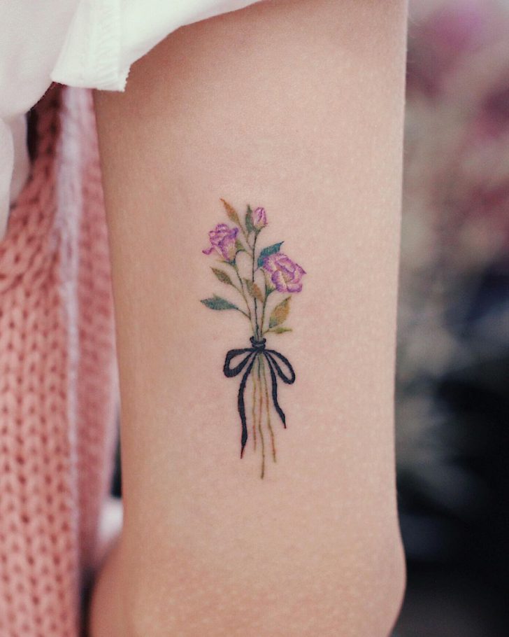 Flowers tattoo by Zihee Tattoo | Post 28983