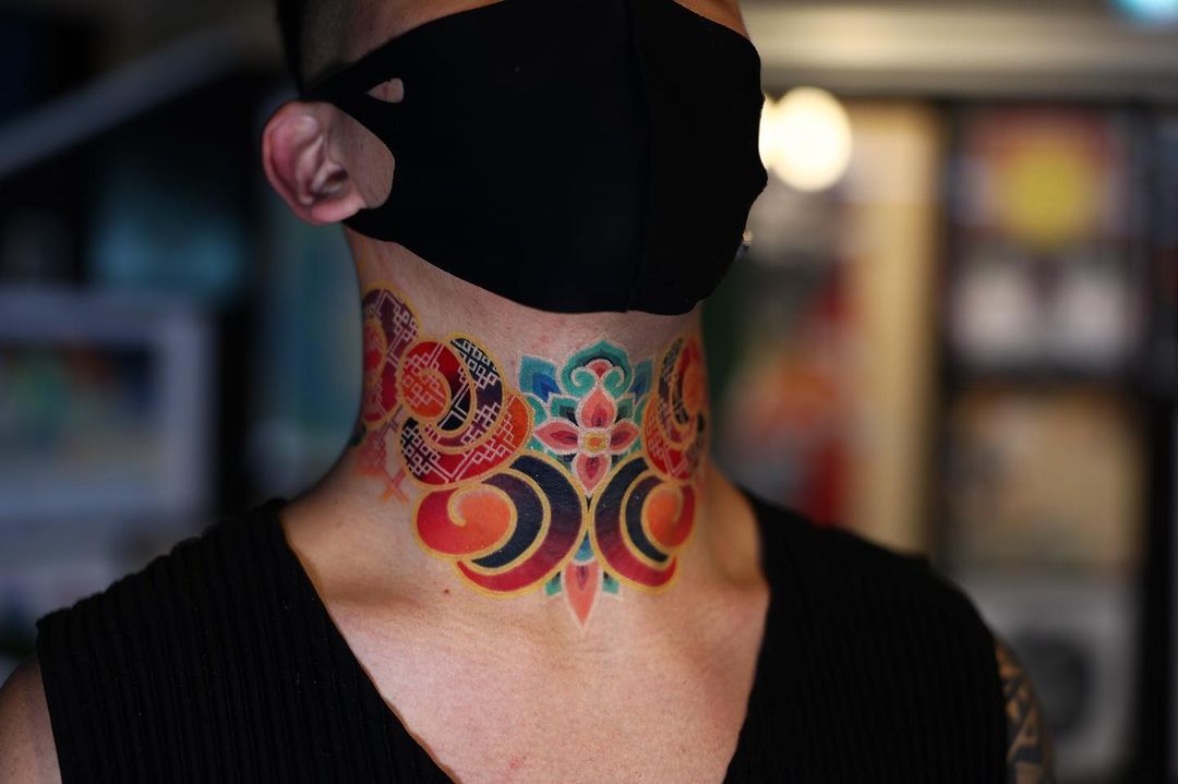 10 Striking Blackwork Neck Tattoos  Tattoodo